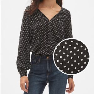 NWT Gap Long Sleeve Split-Neck Blouse black